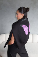 Lade das Bild in den Galerie-Viewer, Butterfly Hoodie - Black Purple