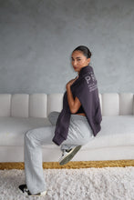 Lade das Bild in den Galerie-Viewer, Diamond Priority Hoodie - Meteorite Grey