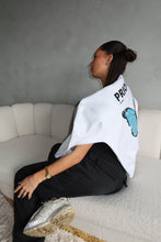 Lade das Bild in den Galerie-Viewer, Butterfly Hoodie - White Blue