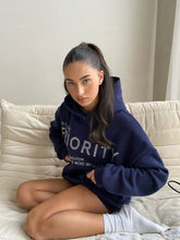 Lade das Bild in den Galerie-Viewer, Diamond Priority Hoodie - Midnight Blue