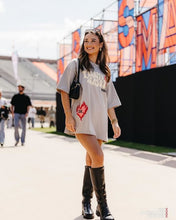 Load image into Gallery viewer, Can’t Find Me In Crowds - Taupe