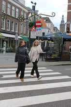 Afbeelding in Gallery-weergave laden, Scarf Jacket - Vanilla