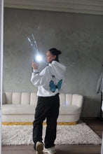 Lade das Bild in den Galerie-Viewer, Butterfly Hoodie - White Blue