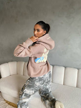 Lade das Bild in den Galerie-Viewer, In The Clouds Hoodie - Beige