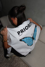 Lade das Bild in den Galerie-Viewer, Butterfly Hoodie - White Blue