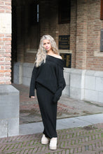 Afbeelding in Gallery-weergave laden, Nala Two Piece - Black
