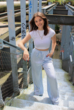 Lade das Bild in den Galerie-Viewer, Silk Pants Blue
