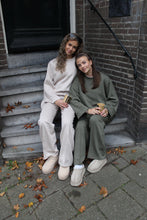 Lade das Bild in den Galerie-Viewer, Twinset - Beige
