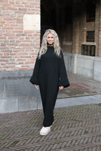 Afbeelding in Gallery-weergave laden, Livia Dress - Black
