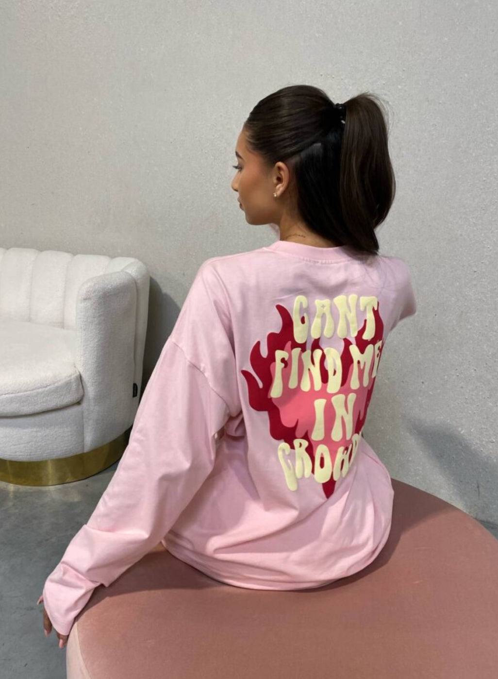 Can’t Find Me In Crowds Longsleeve - Pink