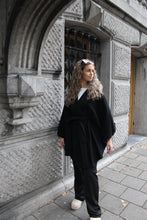 Load image into Gallery viewer, Cape Poncho - Black
