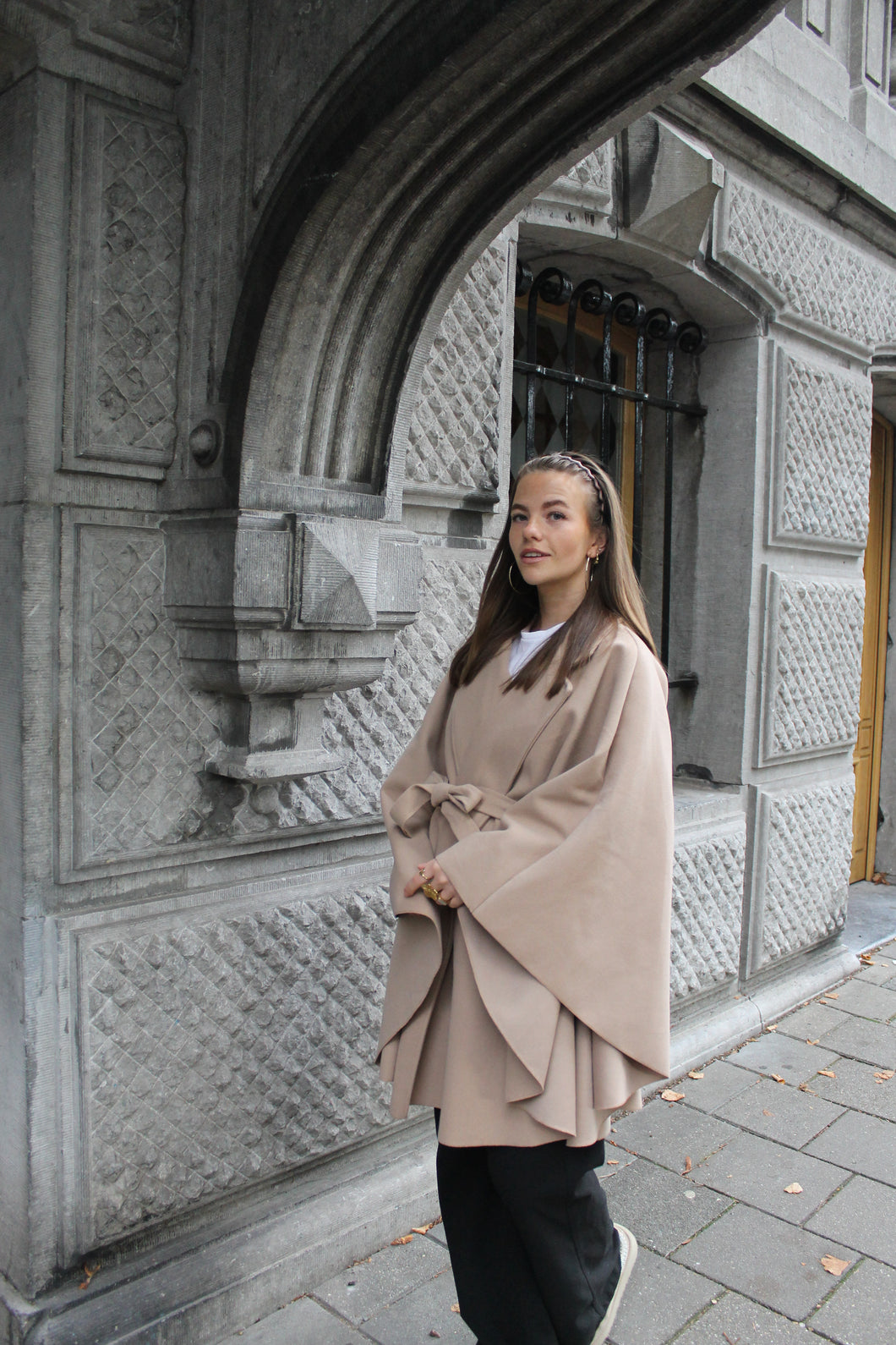 Cape Poncho - Beige